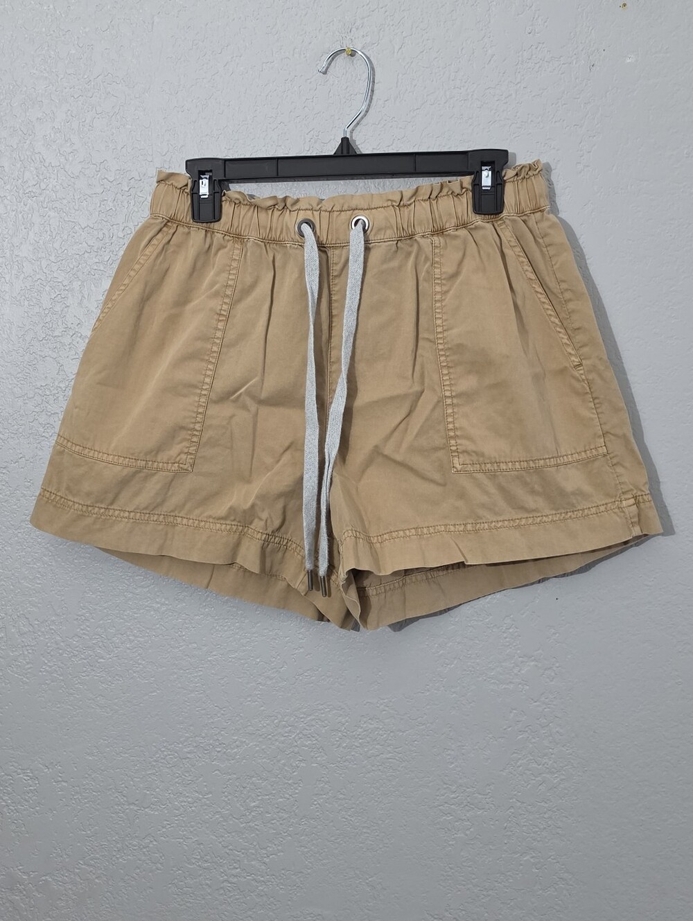 aerie Paperbag High-Waist Drawstring Khaki Shorts Womens Medium 100% Cotton
